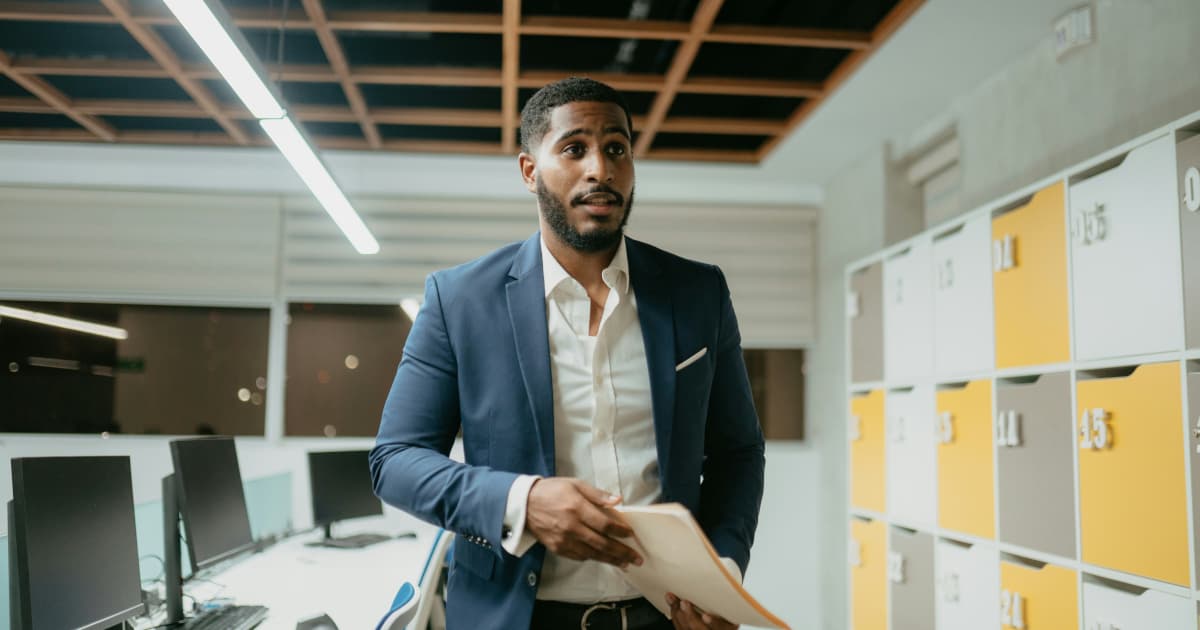 Gold Prices Surge Past $3,300 as Canadian Producers Position for Continued Rally