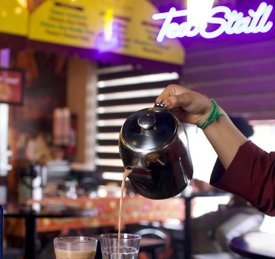 Le maître indien des douceurs lance la campagne 'Histoires Douces de l'Inde' célébrant les parcours d'immigrants