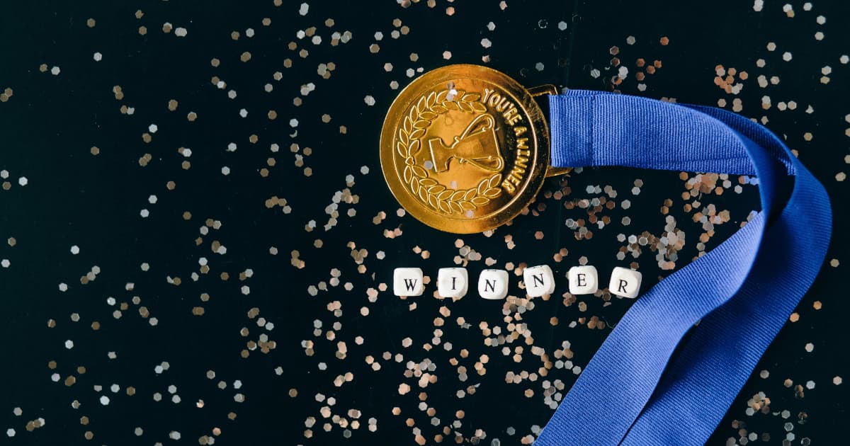 Le Prix de la Maternité Exceptionnelle célèbre sa 34e saison d'excellence mondiale en photographie familiale