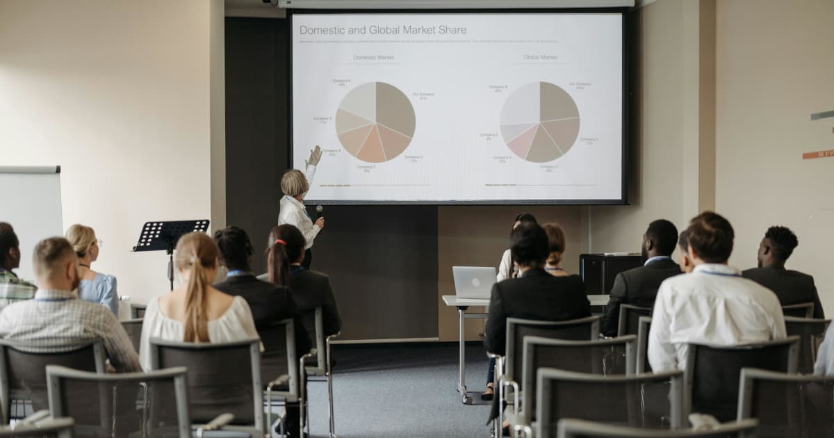 Micro Com Systems célèbre 50 ans d'innovation en gestion documentaire